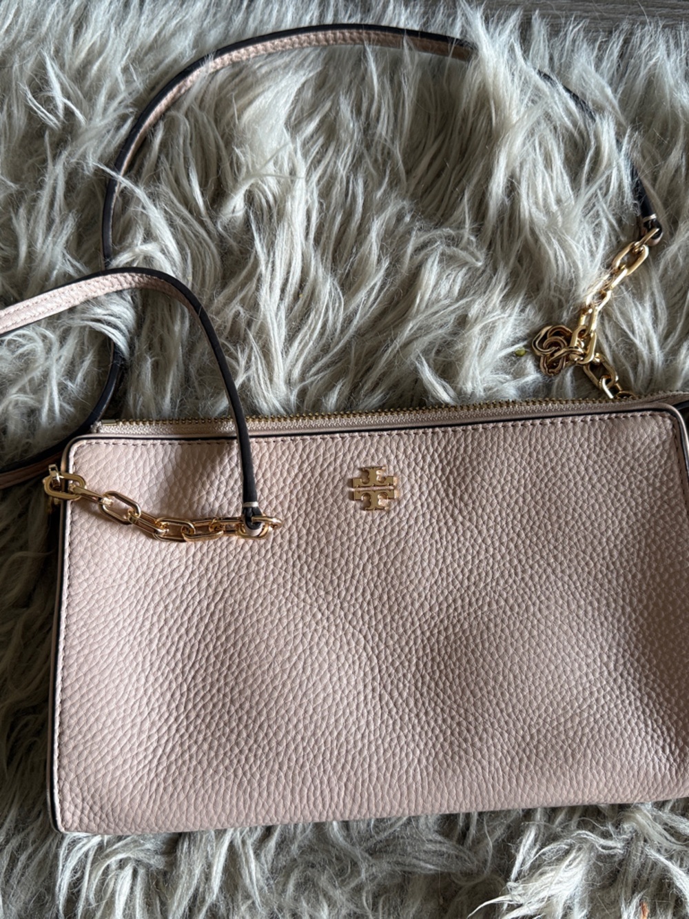Tory Burch  Pebbled Leather Crossbody in Blush with Gold Hardware